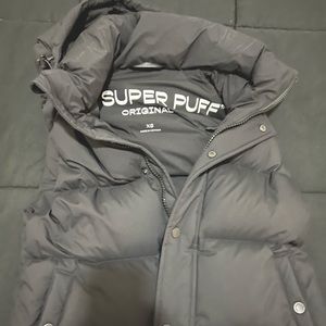 COPY - Aritzia Superpuff original vest